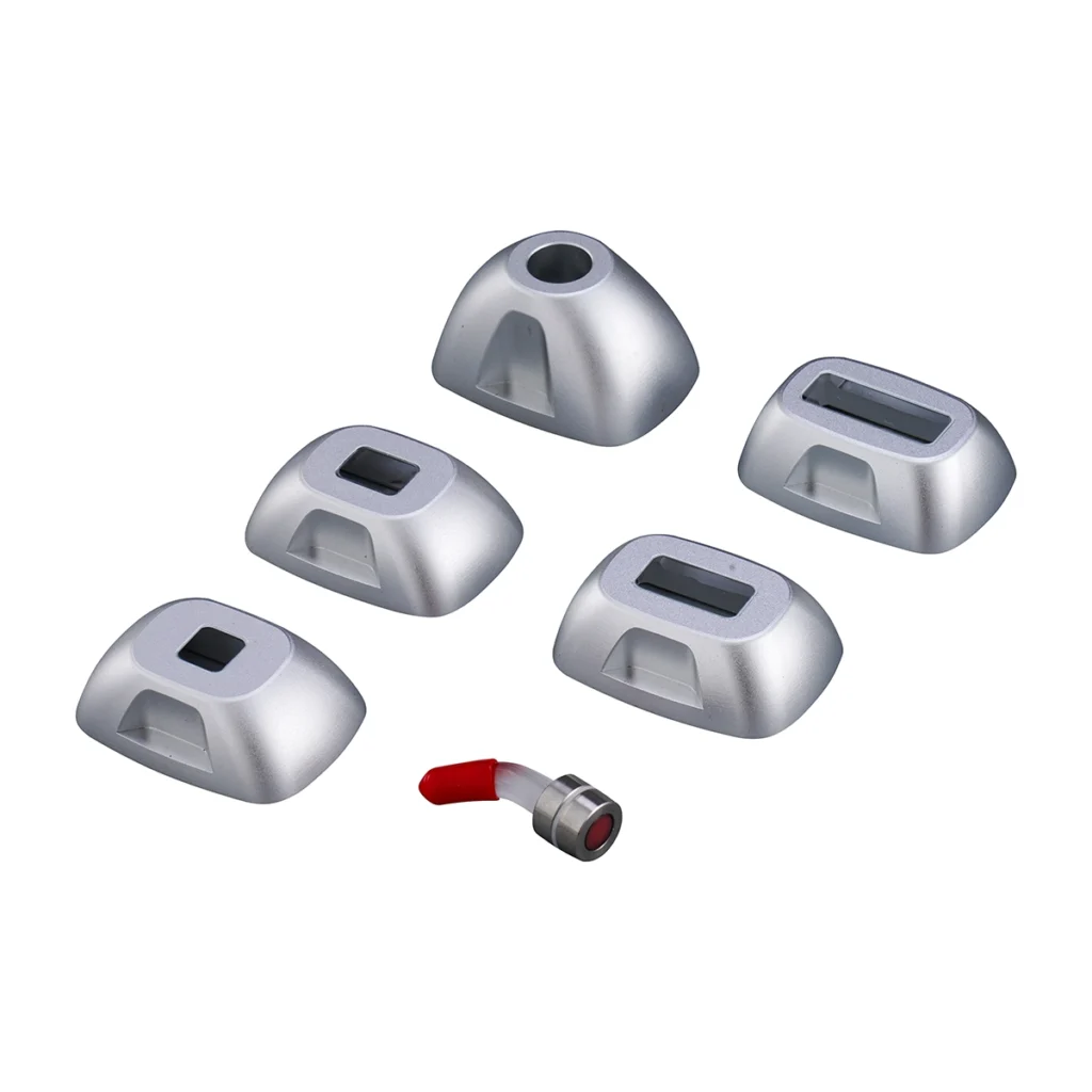 Interchangeable treatment tips and spot size adapters for 808nm diode laser hair removal machine
