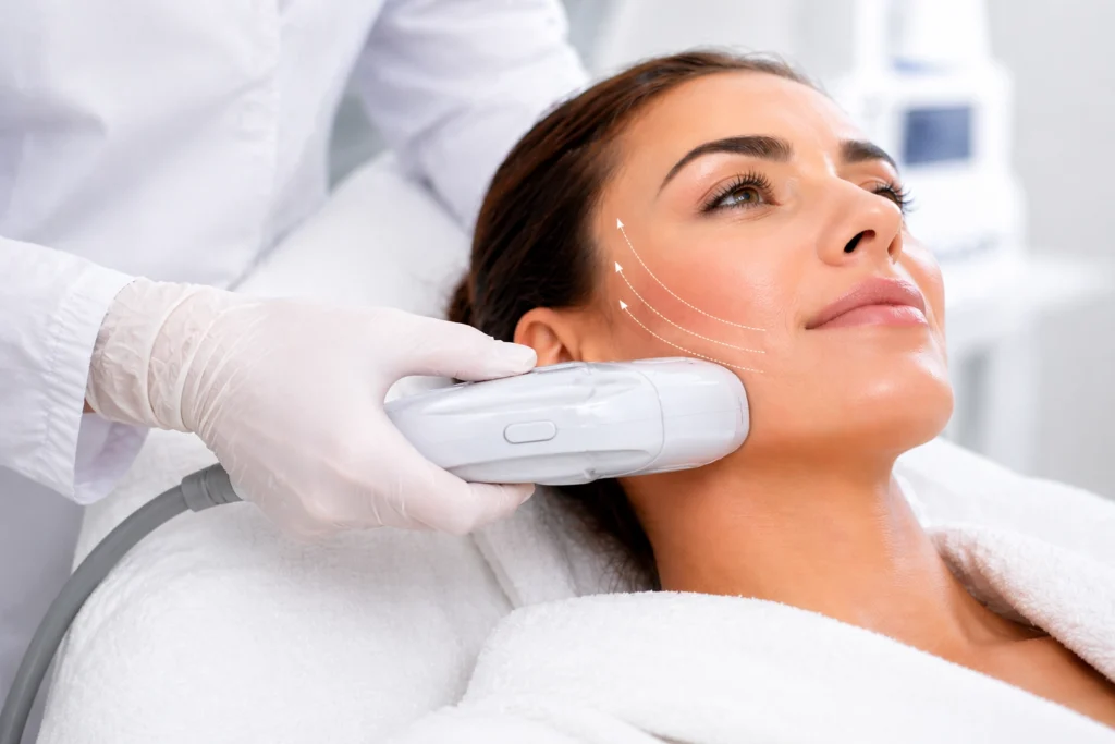 HIFU non-invasive skin lifting treatment for facial tightening and anti-aging care