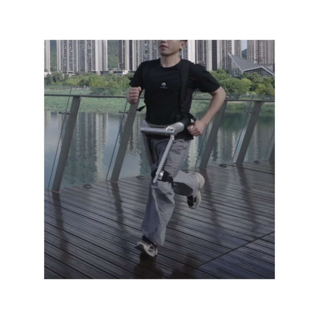 AI walking assist exoskeleton used for urban walking
